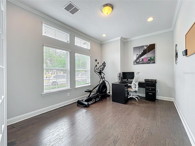473 Oviedo Blvd, Oviedo, FL 32765 - office area with wood finished floors, crown molding, baseboards, a textured ceiling, and recessed lighting