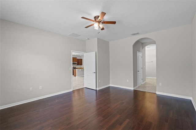 405 E Freesia Ct, Deland, FL 32724 - photo 5
