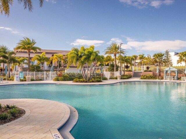 1632 Tropical Palms Cir, Kissimmee, FL 34747 - view of community pool