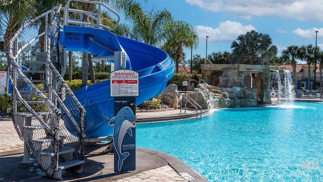 8941 Bismarck Palm Rd, Kissimmee, FL 34747 - view of community pool