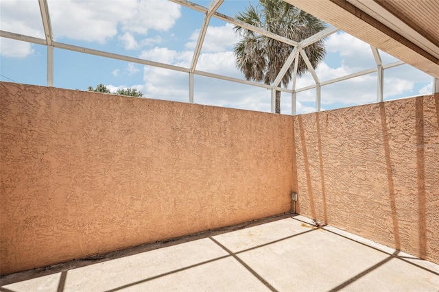 1301 Lucaya Ave, Venice, FL 34285 - view of unfurnished sunroom