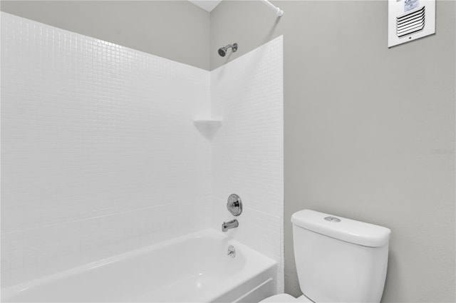 514 Orange Dr Unit 31, Altamonte Springs, FL 32701 - bathroom with toilet and  shower combination