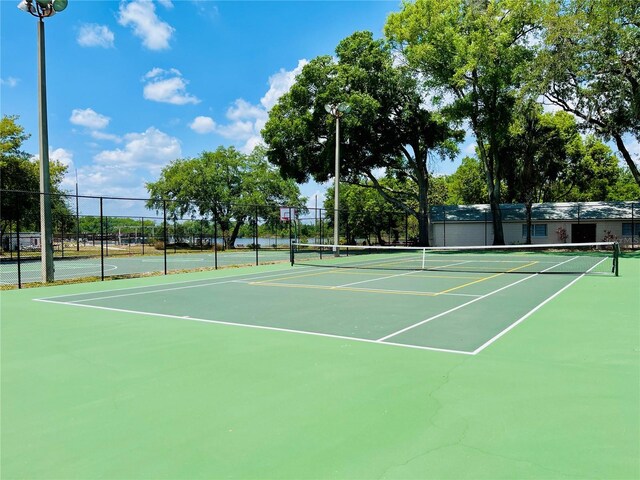 1094 Henry Balch Dr, Orlando, FL 32810 - photo 32