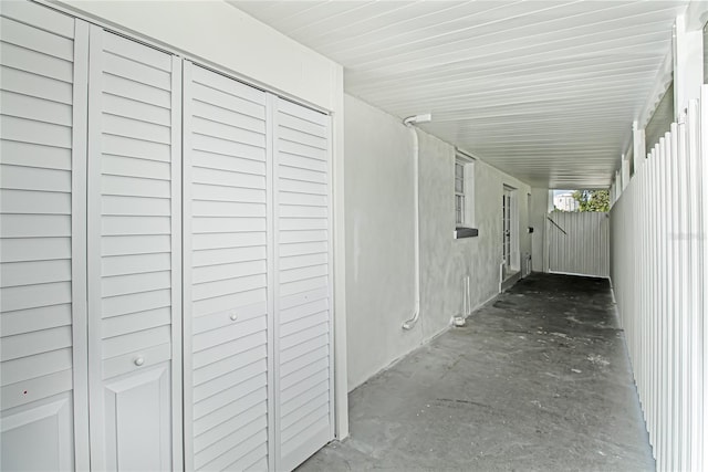 4324 Garden Ave, West Palm Beach, FL 33405 - view of hallway