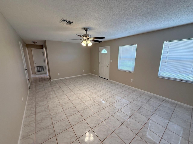 196 Larkspur Ct, Kissimmee, FL 34743 - photo 3
