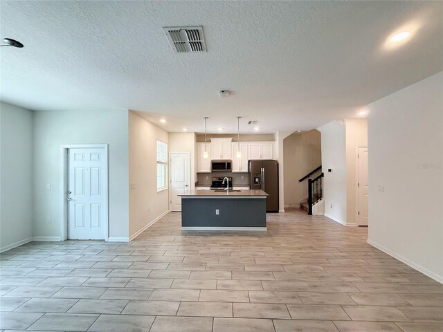 1308 Shinnecock Hills Dr, Davenport, FL 33896 - photo 8