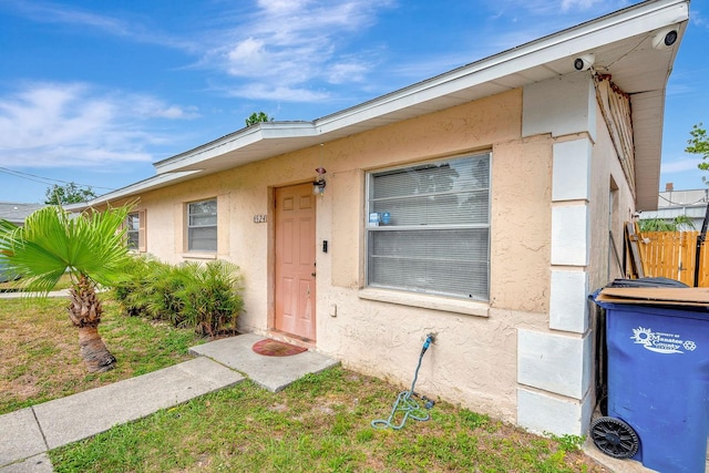 6524/6526 12th St W, Bradenton, FL 34207 - entrance to property featuring stucco siding and fence