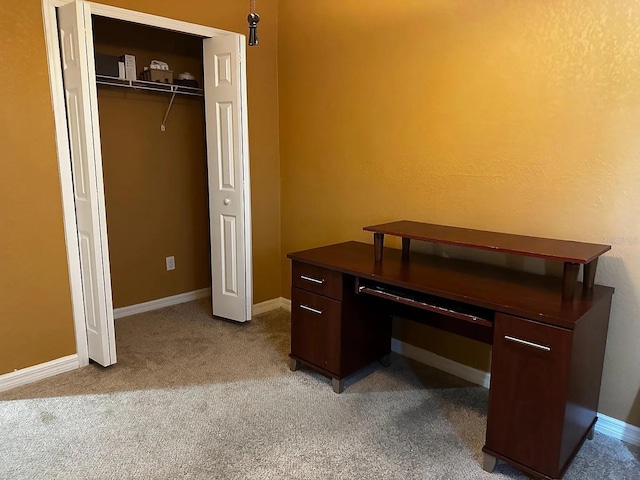 12610 Sawgrass Oak St, Orlando, FL 32824 - carpeted home office featuring baseboards