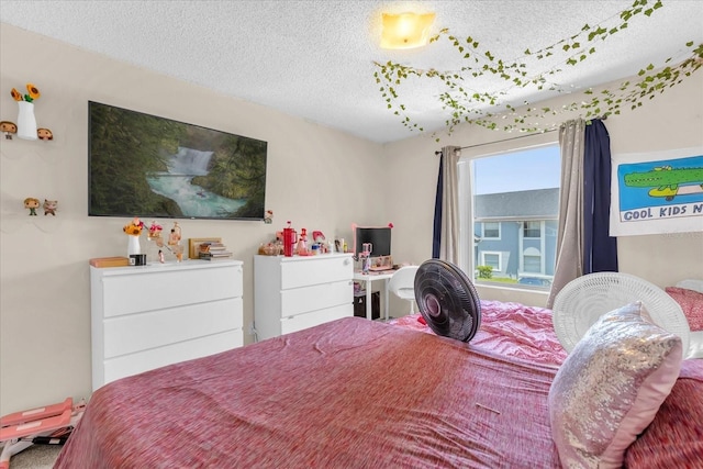 4160 Pershing Pointe Pl Unit 4, Orlando, FL 32822 - bedroom featuring a textured ceiling
