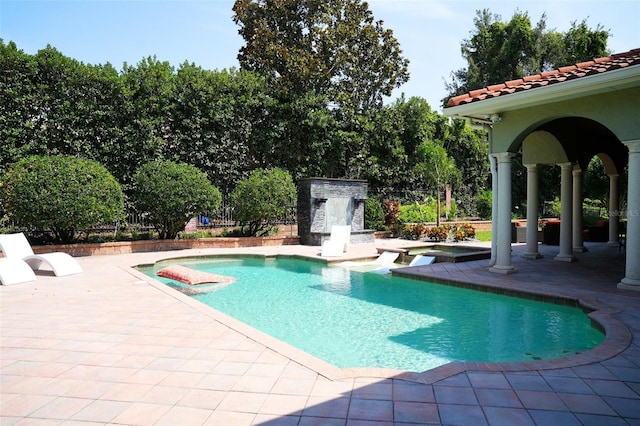 11013 Ullswater Ln, Windermere, FL 34786 - view of pool featuring a patio and a pool with connected hot tub