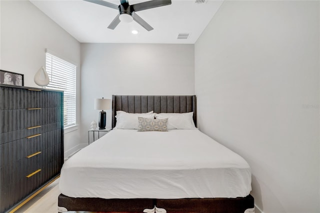 2110 Hillcrest St, Orlando, FL 32803 - bedroom with ceiling fan, baseboards, and recessed lighting