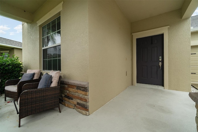 1089 Seburn Rd, Apopka, FL 32703 - doorway to property with stucco siding