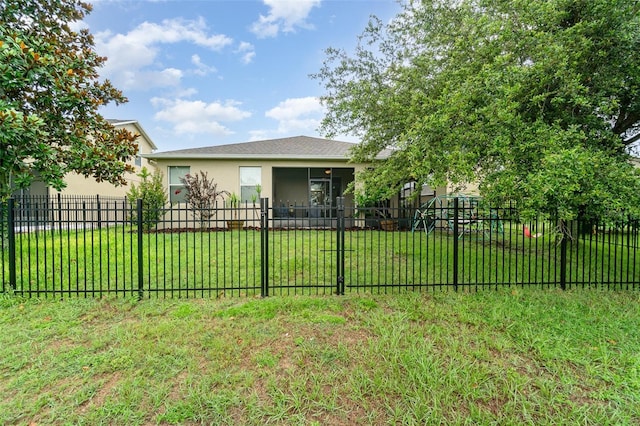 1089 Seburn Rd, Apopka, FL 32703 - back of property with stucco siding