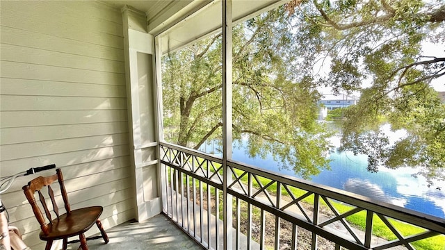 2314 Midtown Ter Unit 1126, Orlando, FL 32839 - balcony featuring a water view