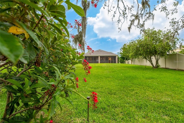 15862 Citrus Grove Loop, Winter Garden, FL 34787 - view of yard with a sunroom
