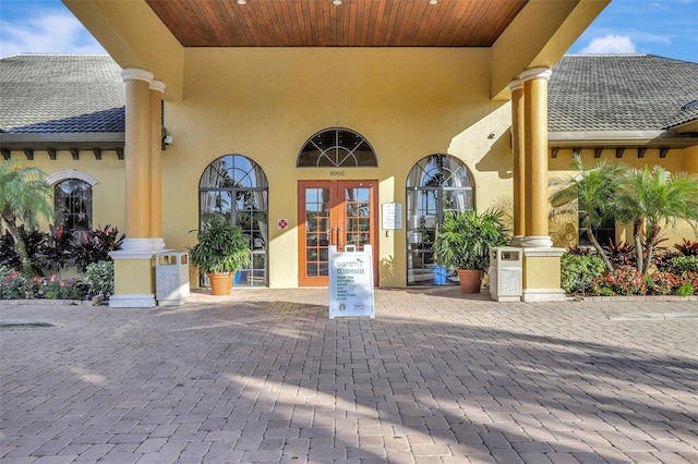 8919 Bismarck Palm Rd, Kissimmee, FL 34747 - entrance to property with stucco siding