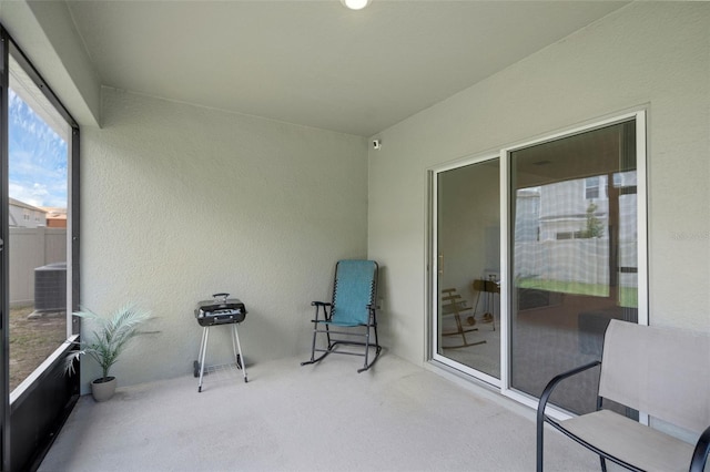 view of sunroom / solarium
