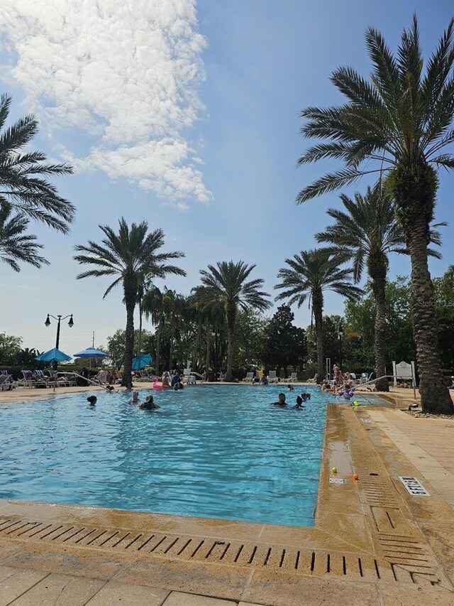 7745 Somersworth Dr, Kissimmee, FL 34747 - view of community pool