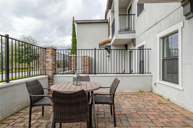 109 Kenny Blvd, Haines City, FL 33844 - view of patio / terrace with outdoor dining area