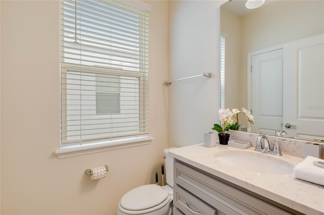 1221 Aloha Blvd, Davenport, FL 33897 - bathroom with vanity and toilet