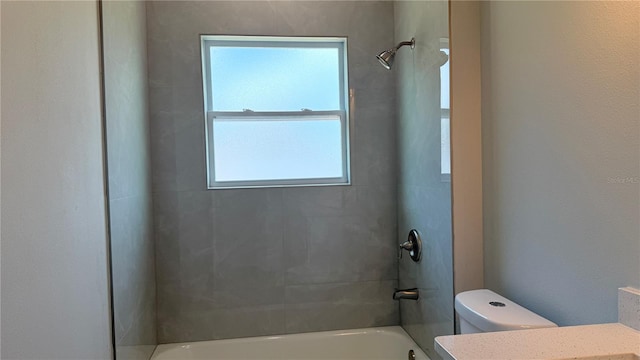 475 Marion Oaks Mnr, Ocala, FL 34473 - full bathroom featuring toilet, vanity, and  shower combination
