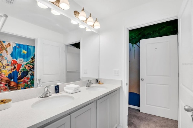 1615 Sanibel Dr, Davenport, FL 33896 - bathroom with double vanity