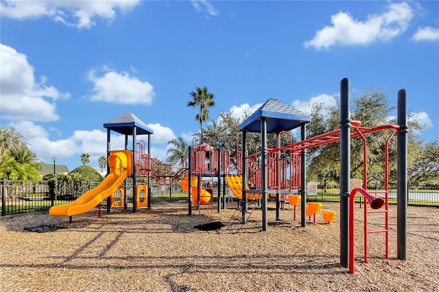 13524 Glynshel Dr, Winter Garden, FL 34787 - community playground with fence