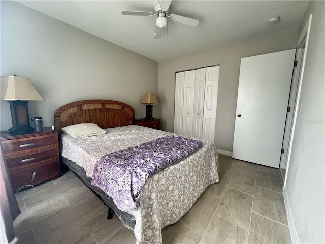 2376 Flamingo Lakes Dr, Kissimmee, FL 34743 - bedroom with a closet, a ceiling fan, and baseboards