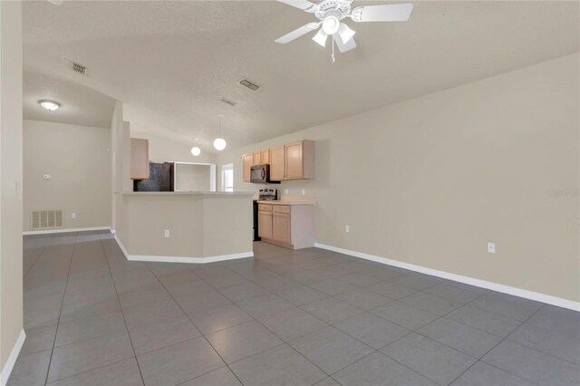 806 Rocky Mountain Ct, Valrico, FL 33594 - photo 5