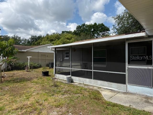 2747 Rose Moss Ln, Orlando, FL 32807 - photo 38