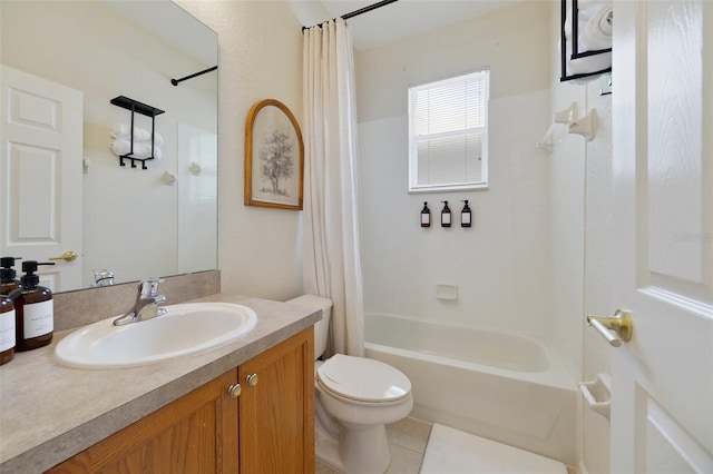 2956 White Cedar Cir, Kissimmee, FL 34741 - full bathroom featuring toilet, shower / tub combo, vanity, and tile patterned floors