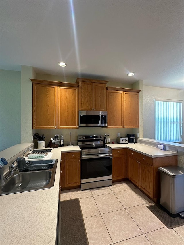 2956 White Cedar Cir, Kissimmee, FL 34741 - photo 6