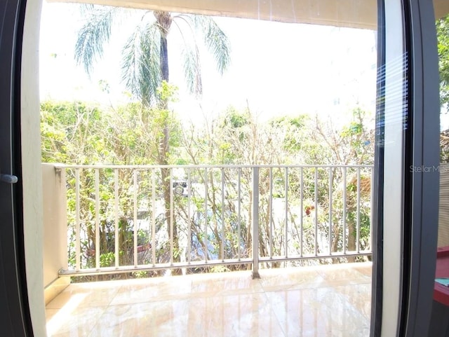 1820 James Ave Unit 2F, Miami Beach, FL 33139 - view of balcony