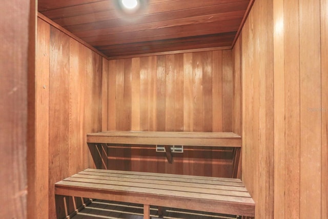 470 Oak Haven Dr Unit 470, Altamonte Springs, FL 32701 - relaxing sauna / steam room with wood walls and wood ceiling