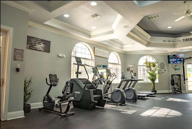 exercise room with ornamental molding, ceiling fan, baseboards, and recessed lighting