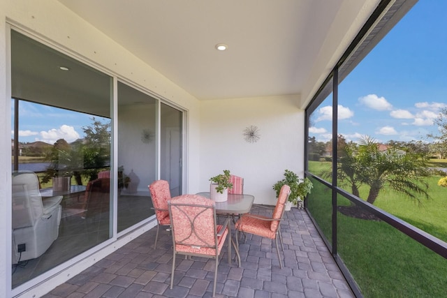 2532 Avolet Ct, Lakewood Ranch, FL 34211 - sunroom / solarium with outdoor dining area