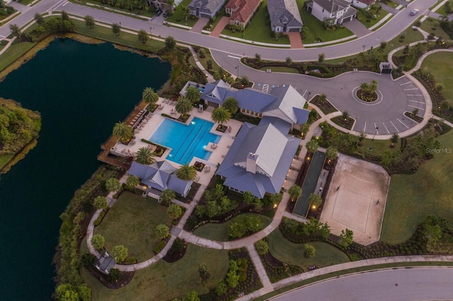 2532 Avolet Ct, Lakewood Ranch, FL 34211 - aerial view of property and surrounding area featuring a pool area, a nearby body of water, and nearby suburban area