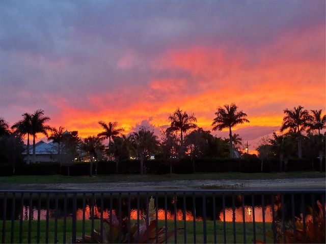 14835 Dockside Ln, Naples, FL 34114 - view of pool at dusk