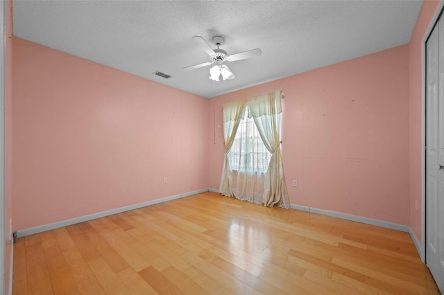 4527 Sandhurst Dr, Orlando, FL 32817 - photo 23