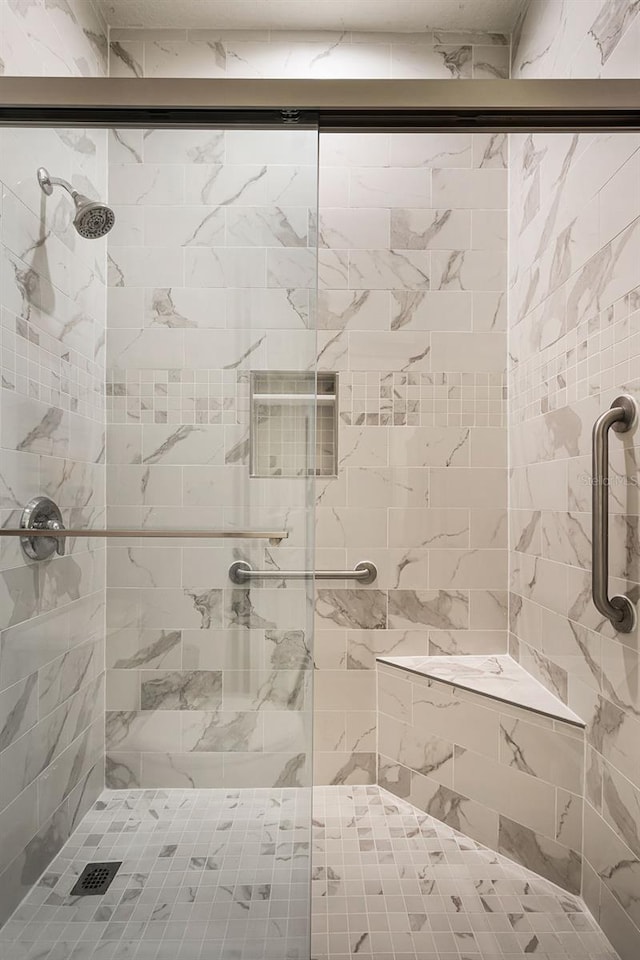 532 Casanova Ct, Kissimmee, FL 34759 - bathroom with a stall shower