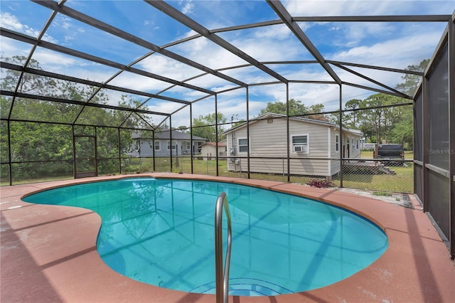 1840 Lillian Dr, Saint Cloud, FL 34771 - outdoor pool featuring glass enclosure and a patio area
