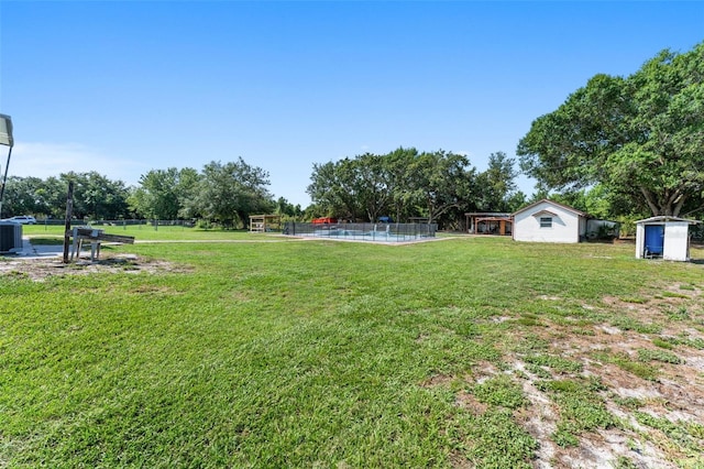 2500 Derby Dr, Kissimmee, FL 34744 - view of yard with central air condition unit