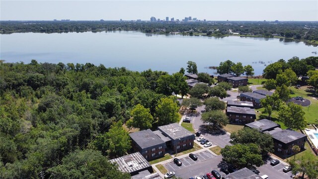 802 S Ivey Ln, Orlando, FL 32811 - photo 8