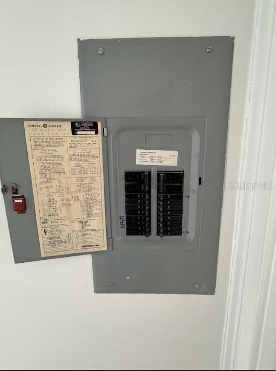 3621 Atrium Dr Unit U-4, Orlando, FL 32822 - utilities featuring electric panel