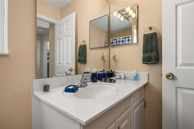 9141 Camden Gardens St, Orlando, FL 32827 - bathroom featuring vanity
