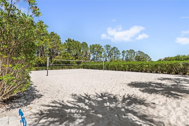 809 Benoi Dr, Davenport, FL 33896 - view of property's community with volleyball court