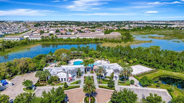 809 Benoi Dr, Davenport, FL 33896 - aerial view of a large body of water