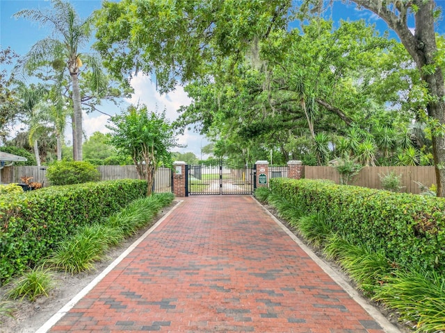 148 Tarrytown Trl, Longwood, FL 32750 - gate with fence