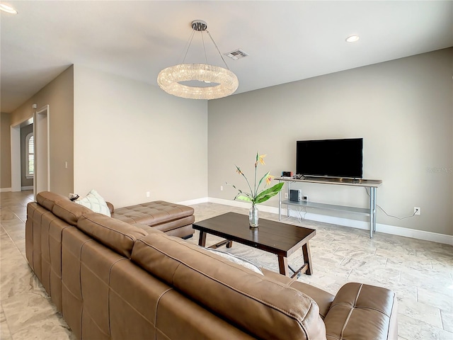 8491 Pippen Dr, Orlando, FL 32836 - living area featuring baseboards and recessed lighting