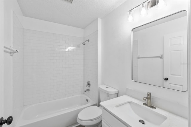 3078 Mandolin Dr, Kissimmee, FL 34744 - full bathroom featuring a textured ceiling, toilet, bathing tub / shower combination, and vanity